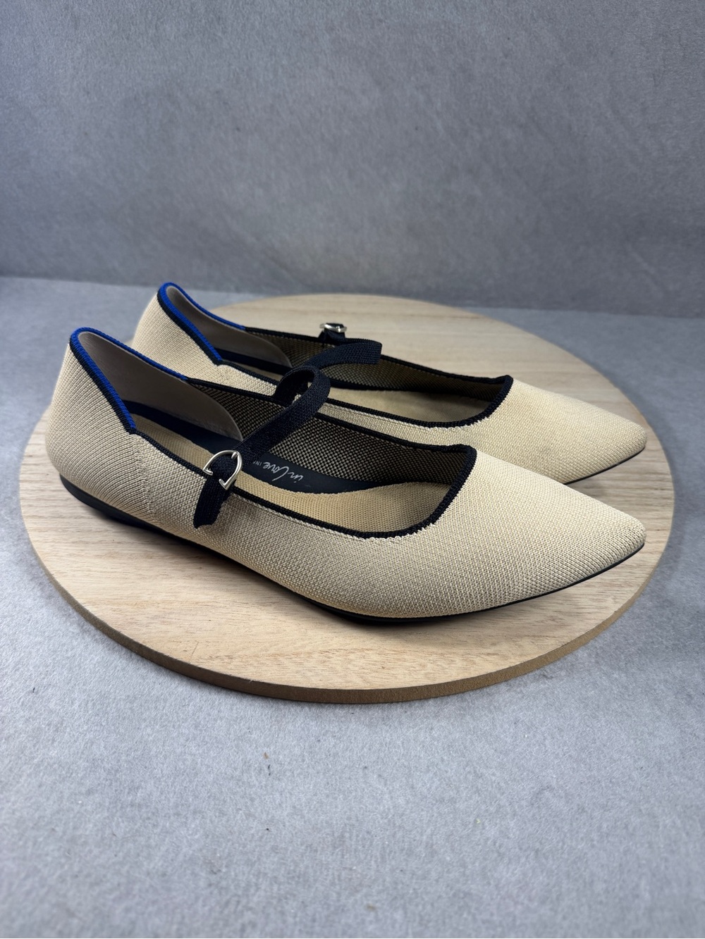Rothy's The Point Mary Jane Knit Flats Oatmeal Beige Blue Trim Size 11.5